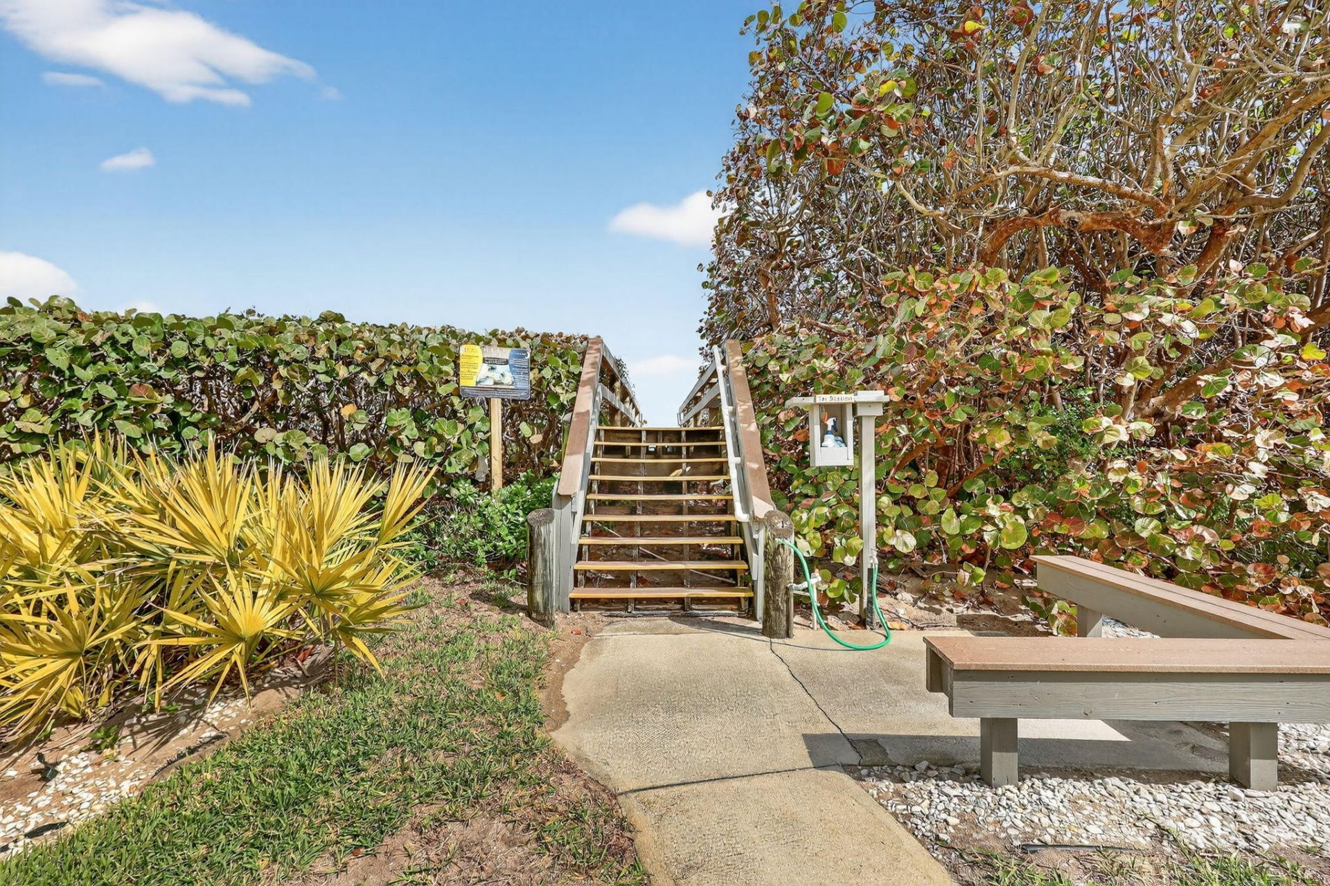 9940 S Ocean Drive, Unit 202, Jensen Beach, FL 34957 Photo