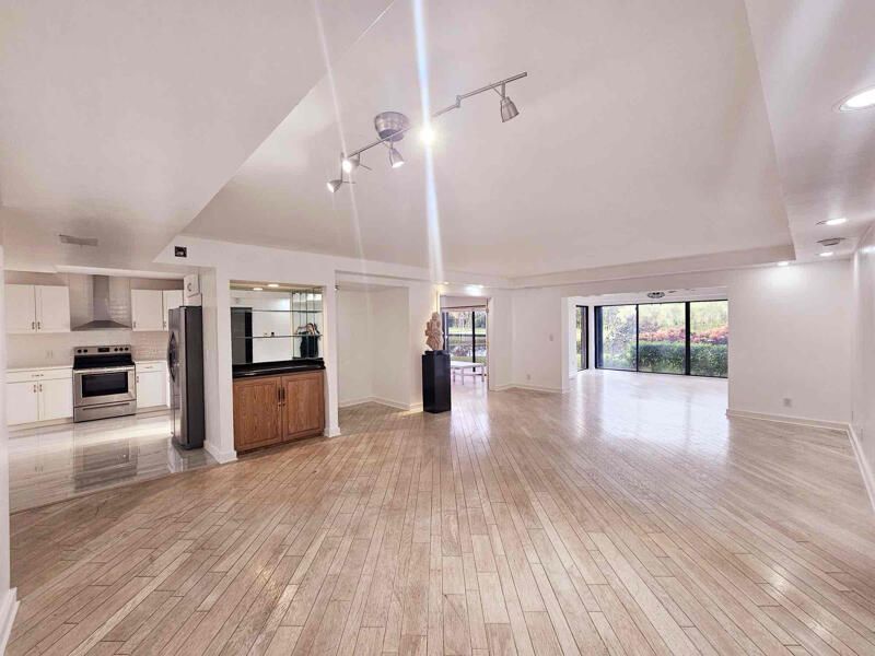 5246 Fountains Drive S, Lake Worth, FL 33467 Photo