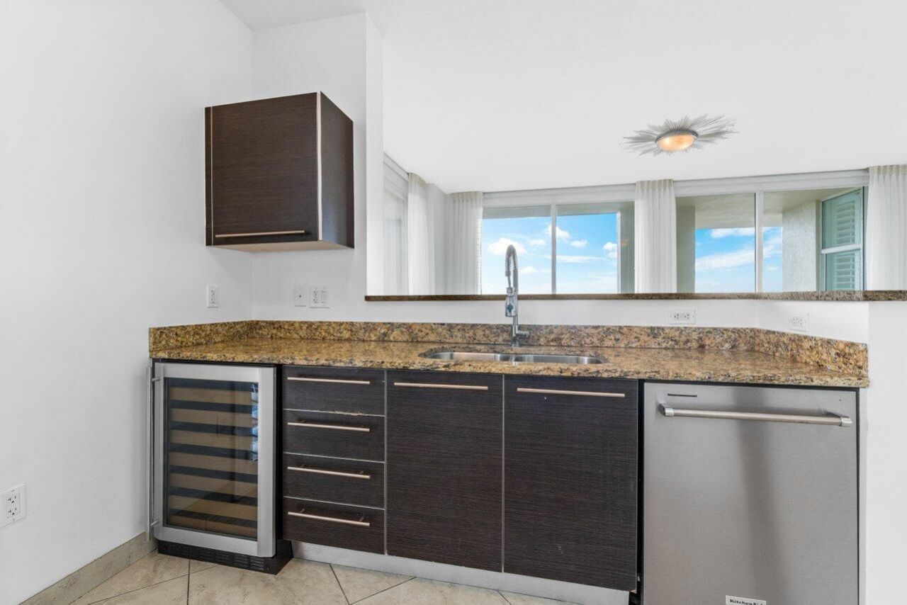 550 Okeechobee Boulevard, Unit 1723, West Palm Beach, FL 33401 Photo