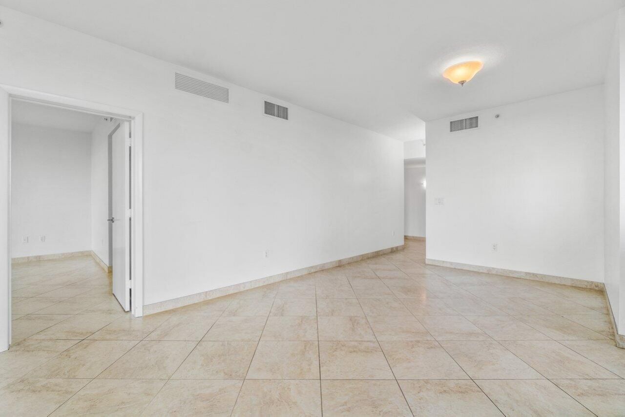 550 Okeechobee Boulevard, Unit 1723, West Palm Beach, FL 33401 Photo