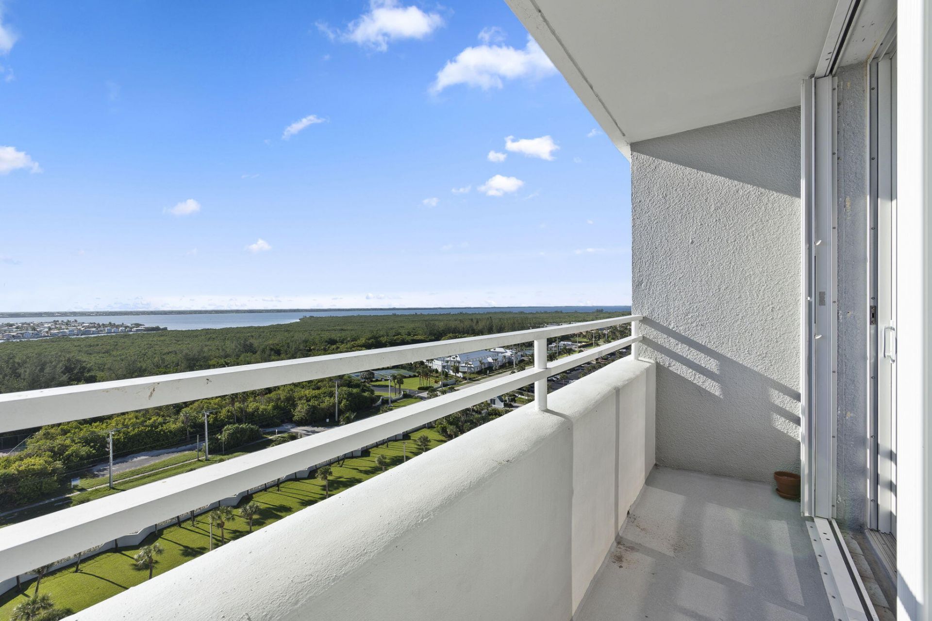 9600 S Ocean Drive, Unit 1508, Jensen Beach, FL 34957 Photo