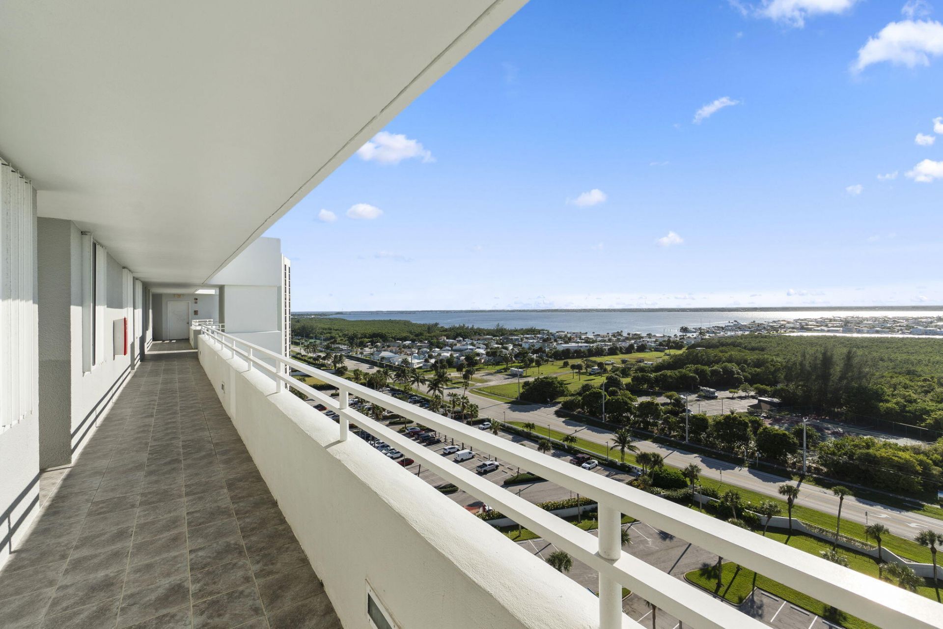 9600 S Ocean Drive, Unit 1508, Jensen Beach, FL 34957 Photo