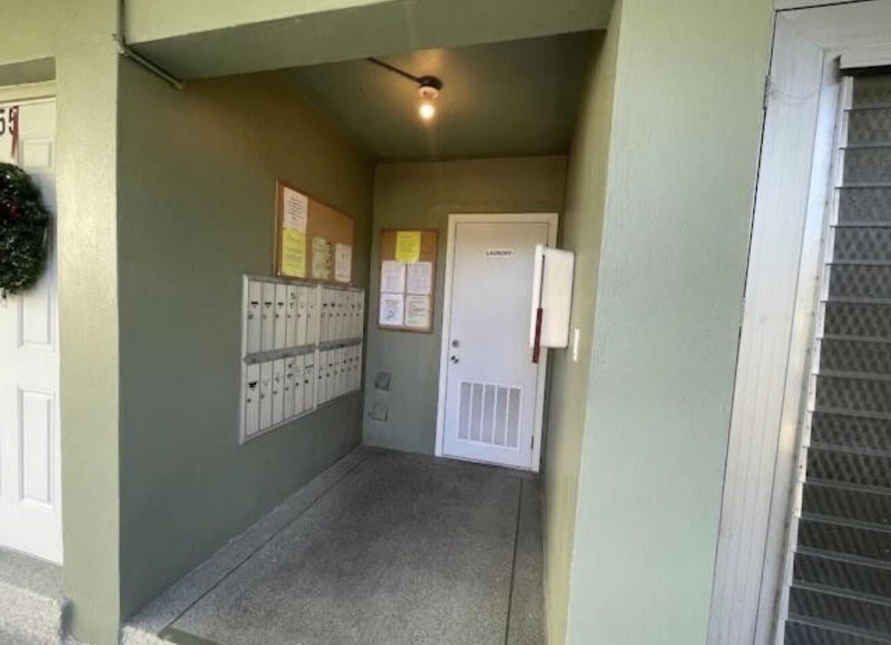 66 Easthampton C, Unit C, West Palm Beach, FL 33417 Photo