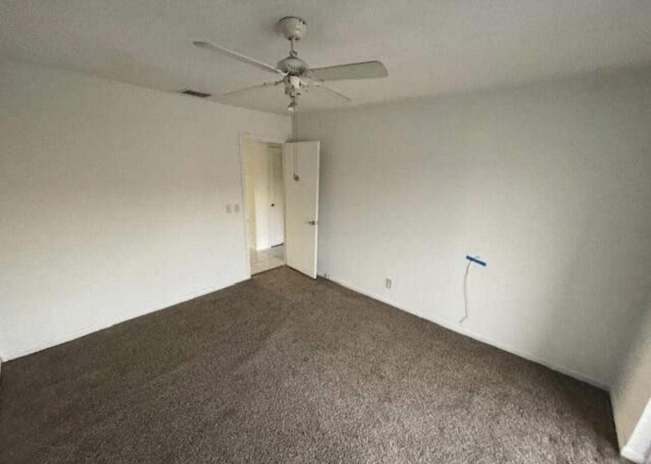 66 Easthampton C, Unit C, West Palm Beach, FL 33417 Photo