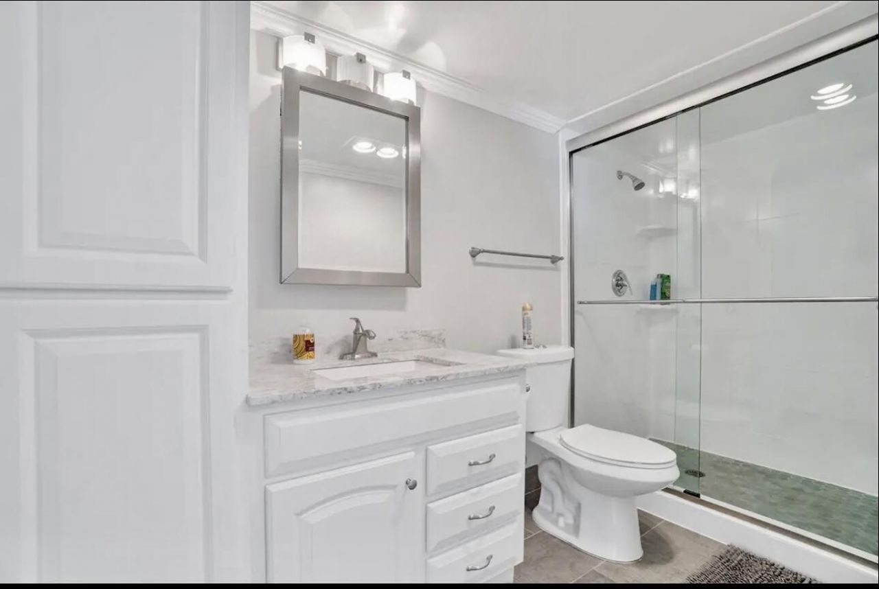 300 Croton Avenue, Unit 102, Lantana, FL 33462 Photo