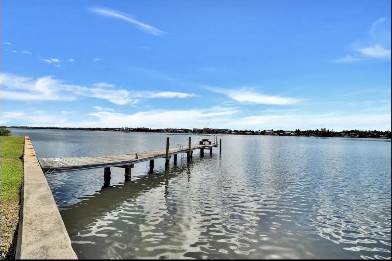 300 Croton Avenue, Unit 102, Lantana, FL 33462 Photo