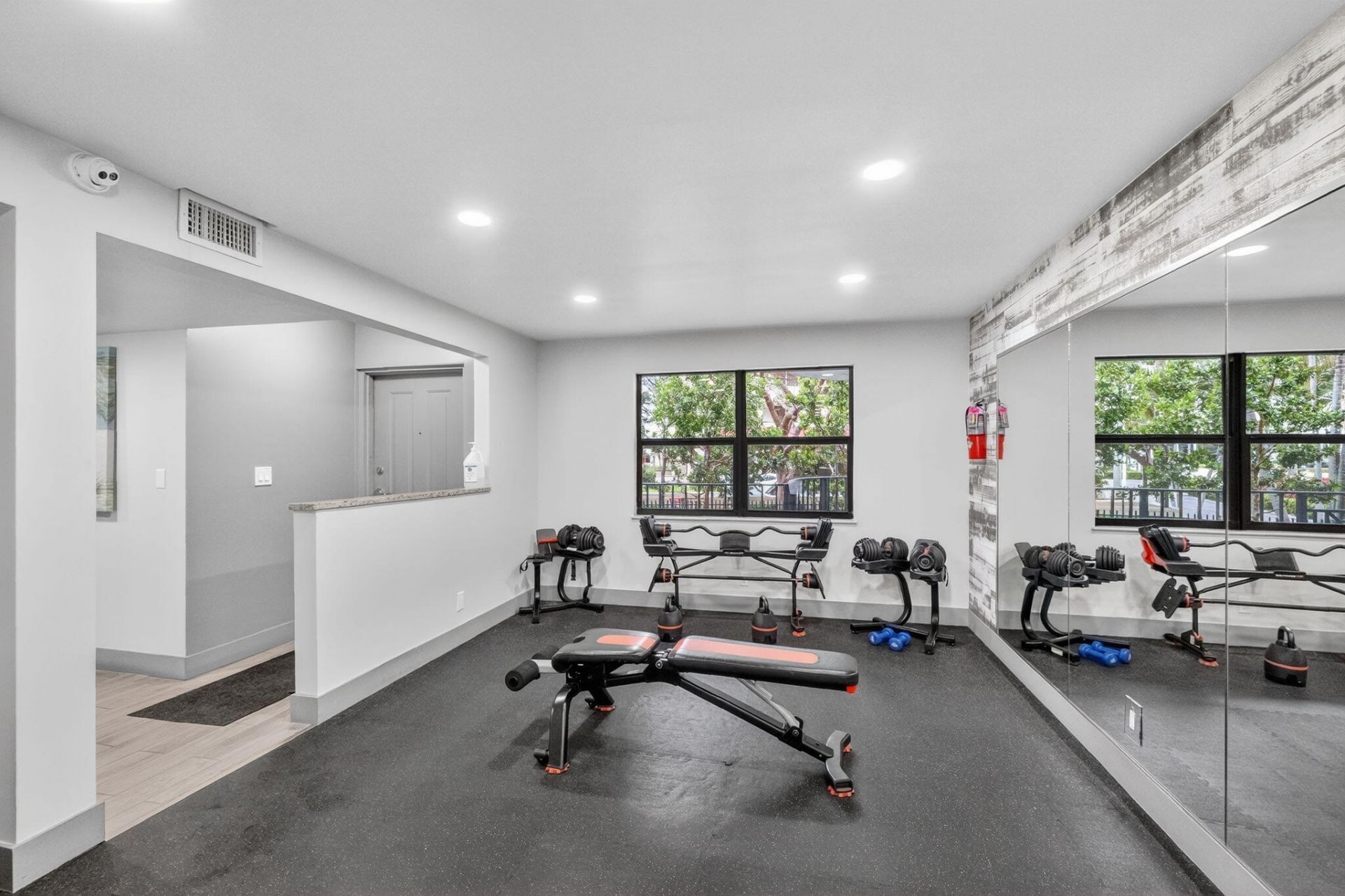 2029 N Ocean Boulevard, Unit 509, Fort Lauderdale, FL 33305 Photo