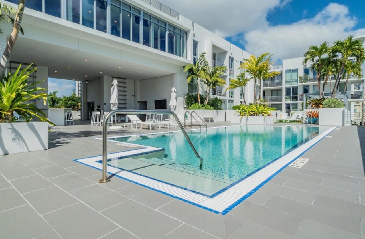 111 SE 1st Avenue, Unit 404, Delray Beach, FL 33444 Photo