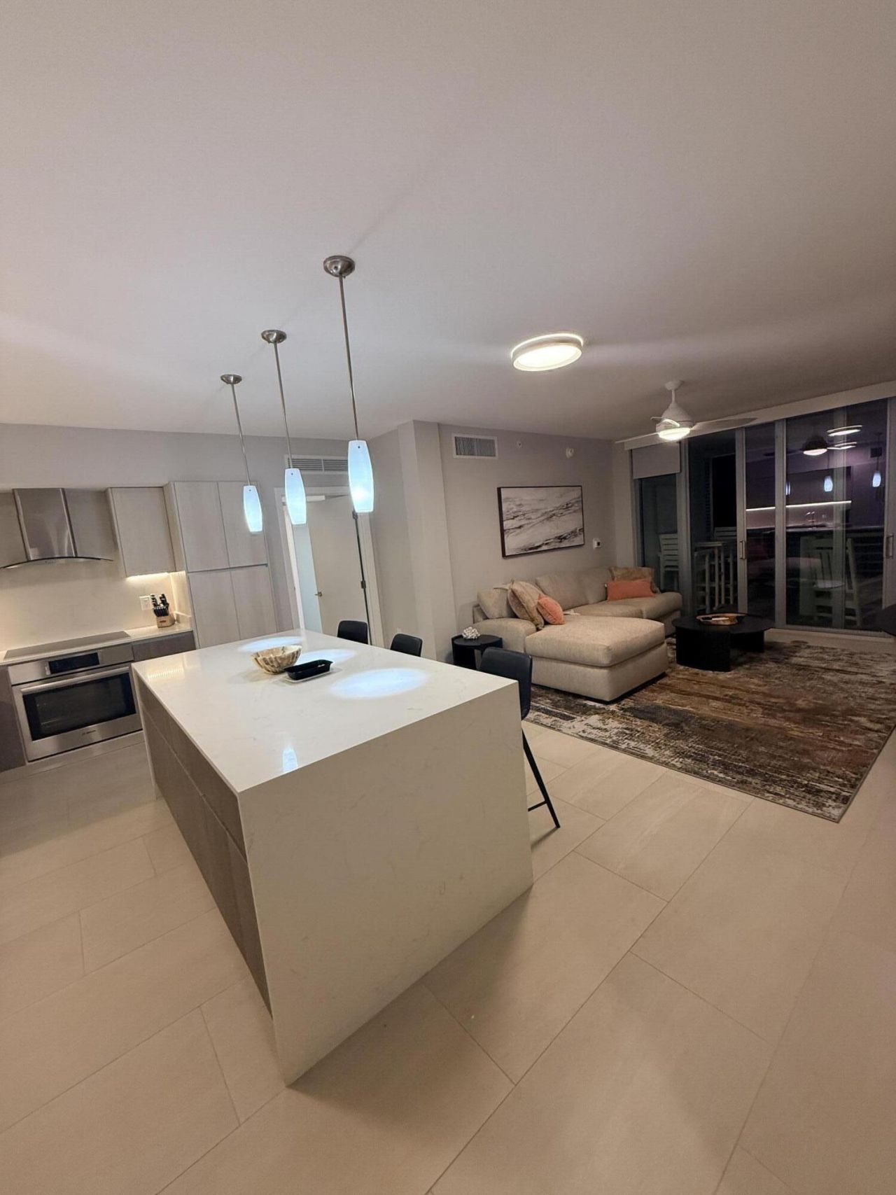 111 SE 1st Avenue, Unit 404, Delray Beach, FL 33444 Photo