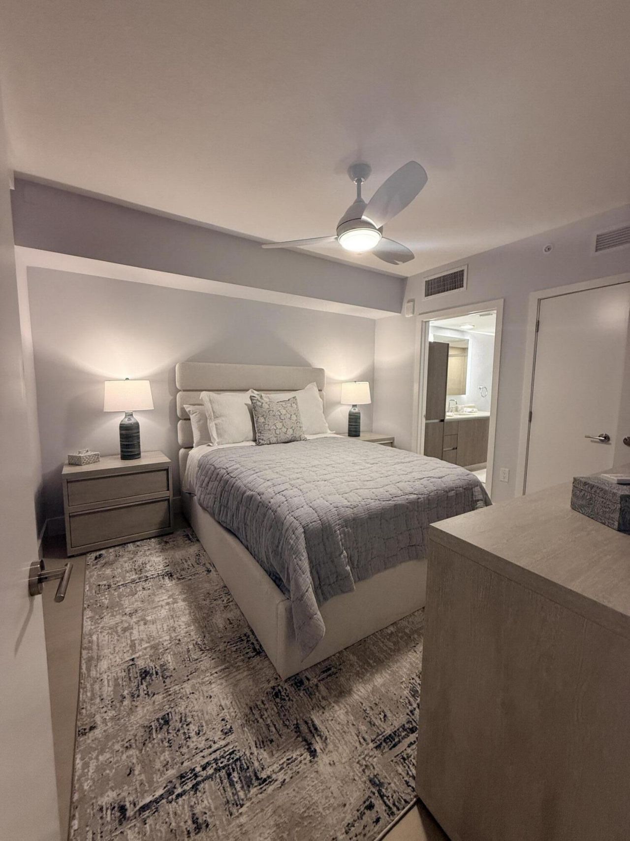 111 SE 1st Avenue, Unit 404, Delray Beach, FL 33444 Photo