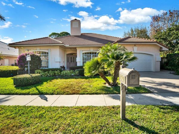 13471 Miles Standish Port, Palm Beach Gardens, FL 33410