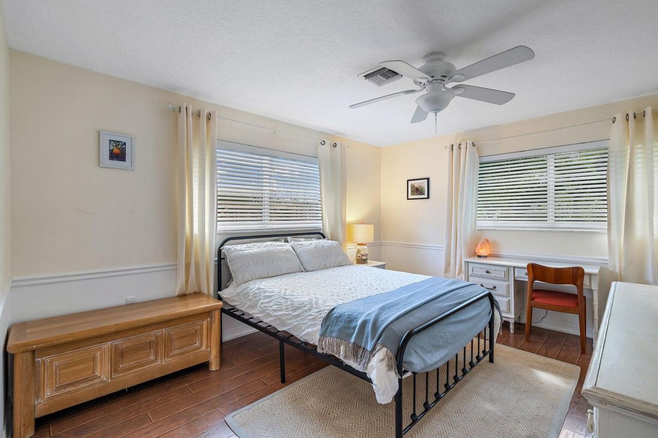 356 Mars Avenue, Tequesta, FL 33469 Photo