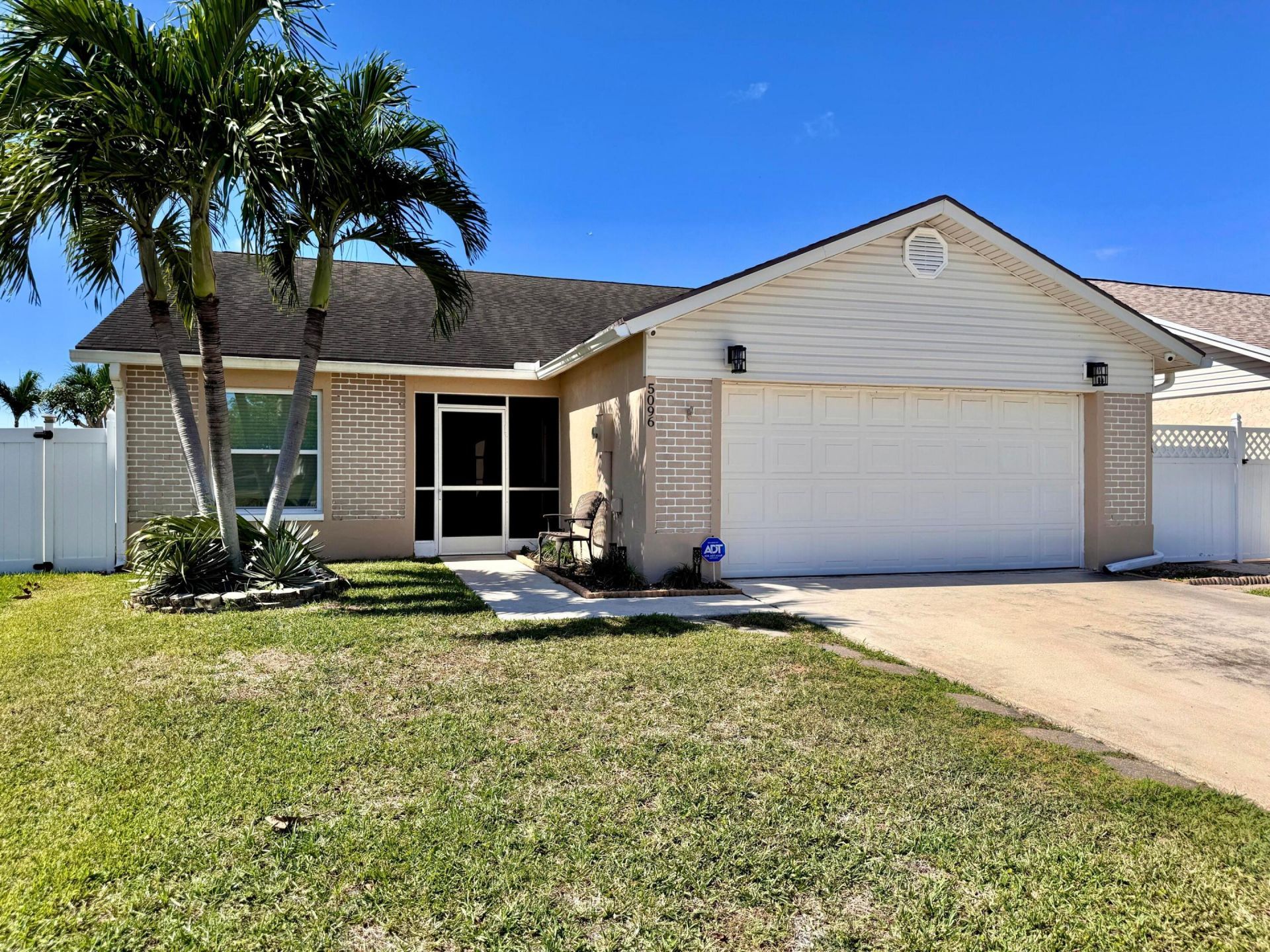 5096 Arbor Glen Circle, Lake Worth, FL 33463 Photo