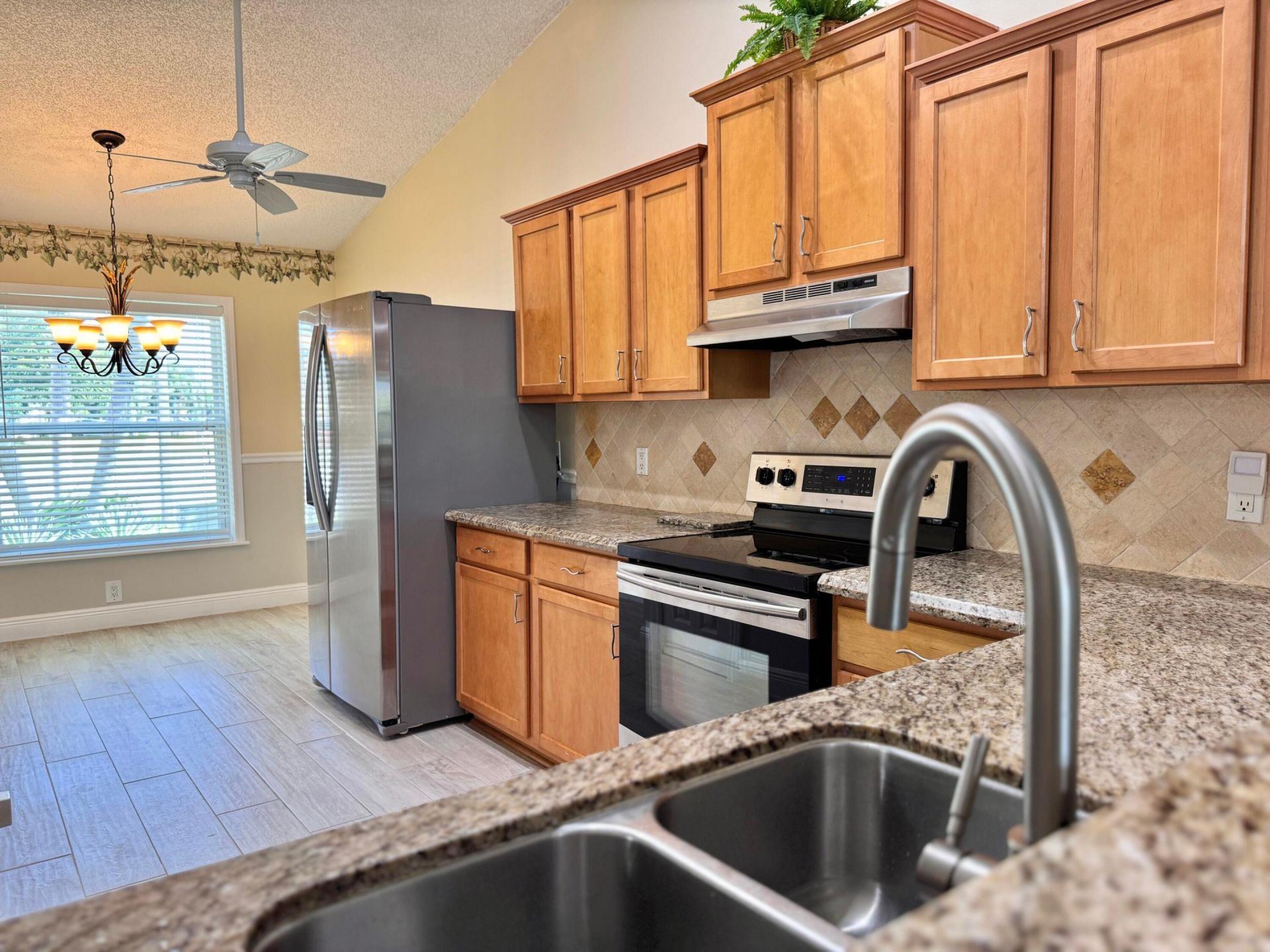 5096 Arbor Glen Circle, Lake Worth, FL 33463 Photo