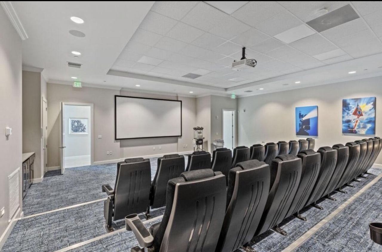 1089 SE Crosswood Way, Port Saint Lucie, FL 34984 Photo