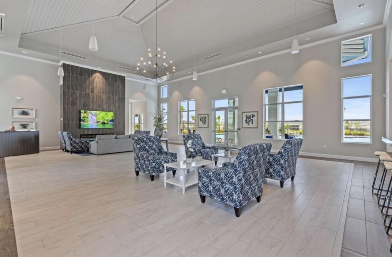 1089 SE Crosswood Way, Port Saint Lucie, FL 34984 Photo