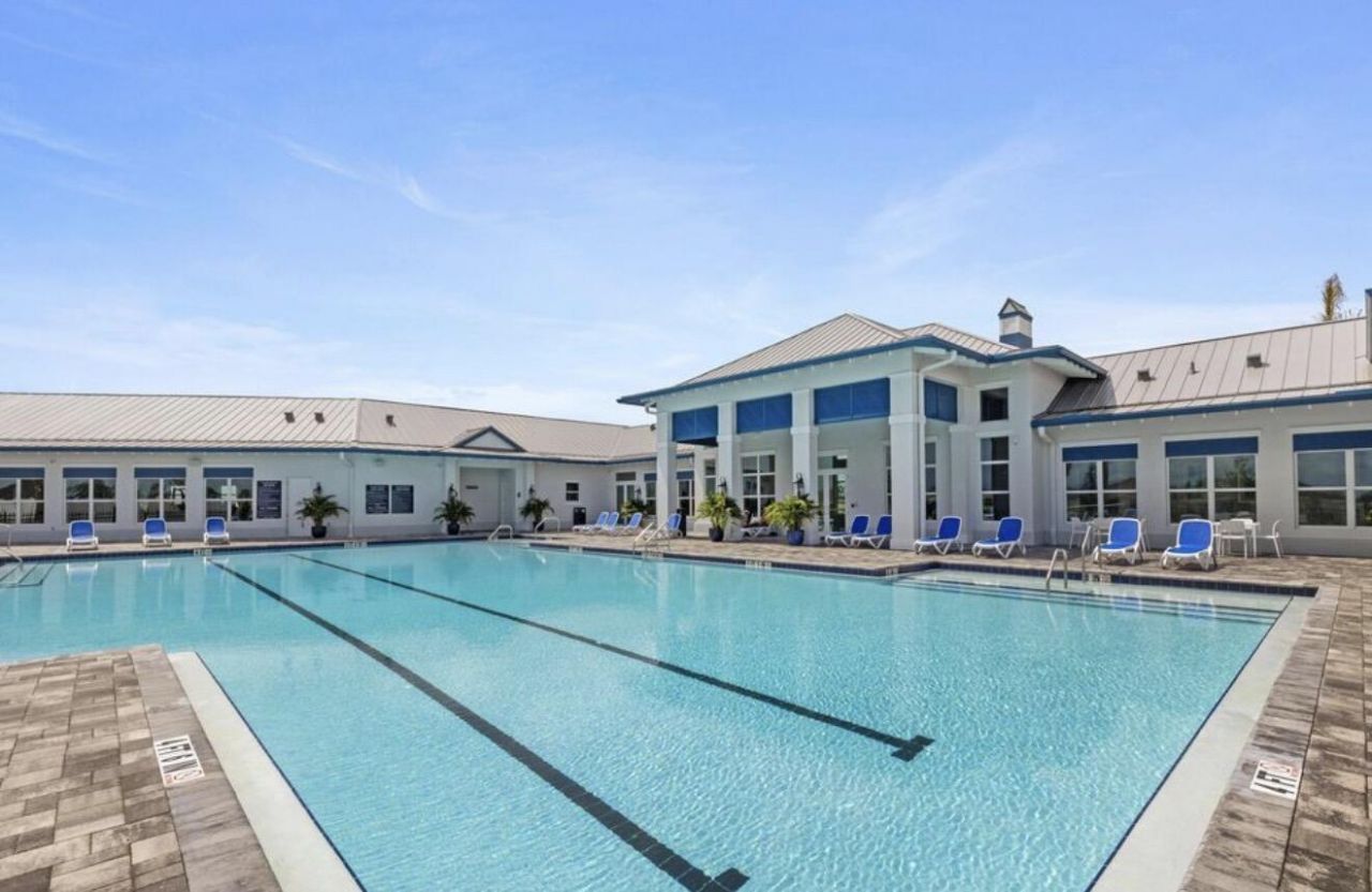 1089 SE Crosswood Way, Port Saint Lucie, FL 34984 Photo