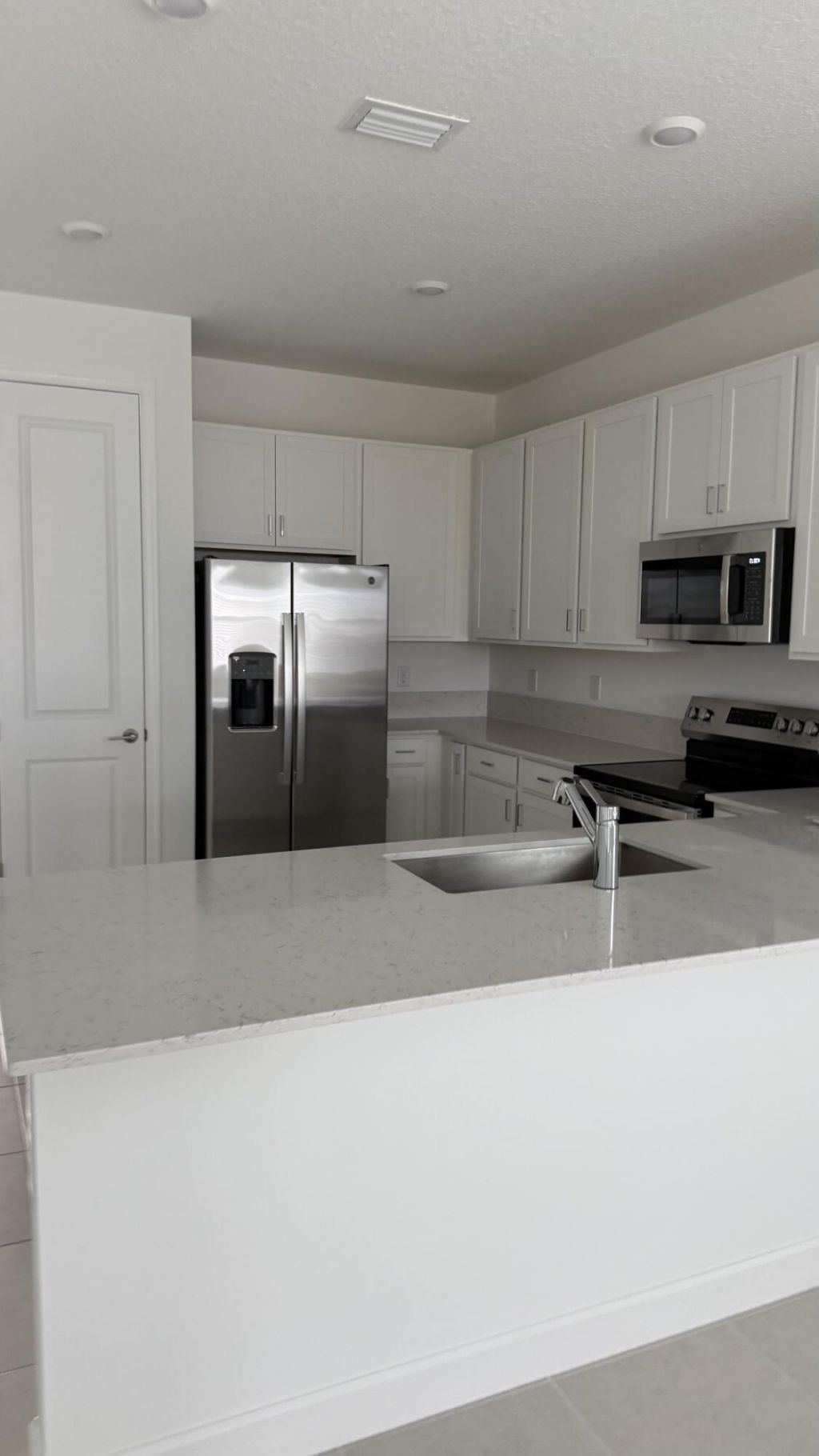 1089 SE Crosswood Way, Port Saint Lucie, FL 34984 Photo