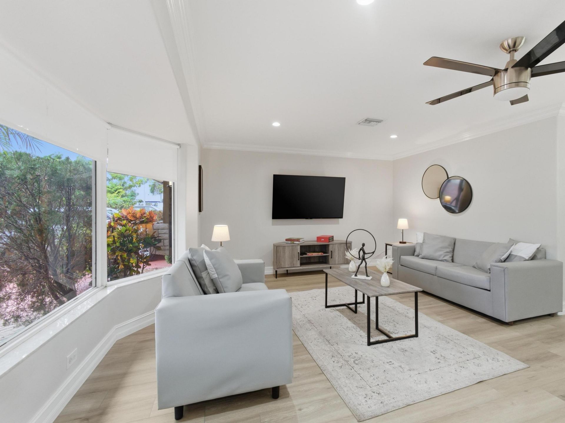 1921 NE 28th Court, Lighthouse Point, FL 33064 Photo