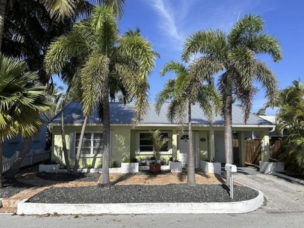 49 Douglas Drive, Ocean Ridge, FL 33435