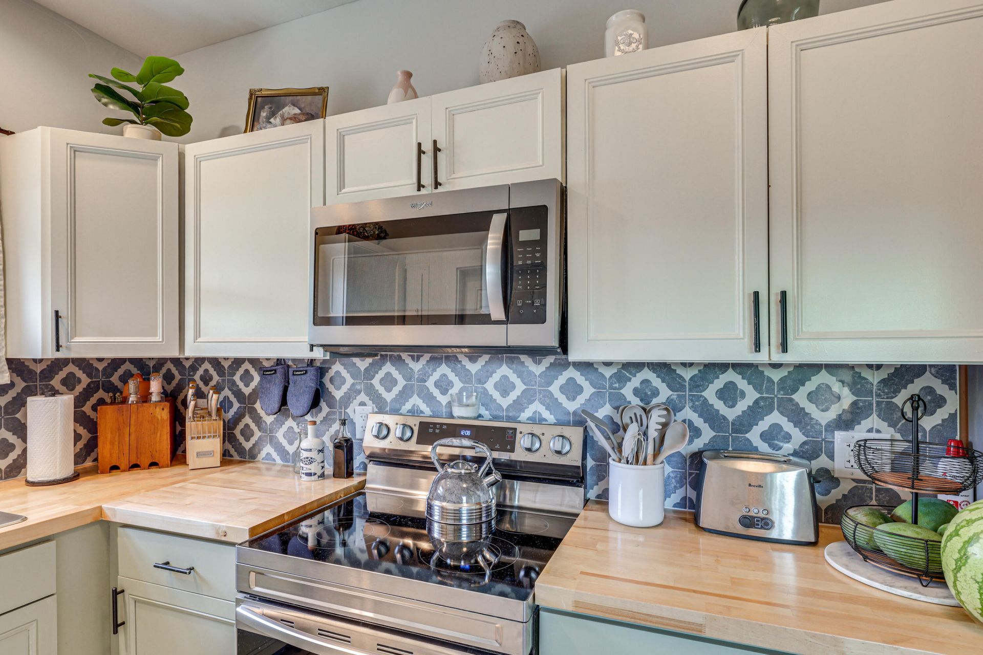 411 Valley Forge Road, West Palm Beach, FL 33405 Photo