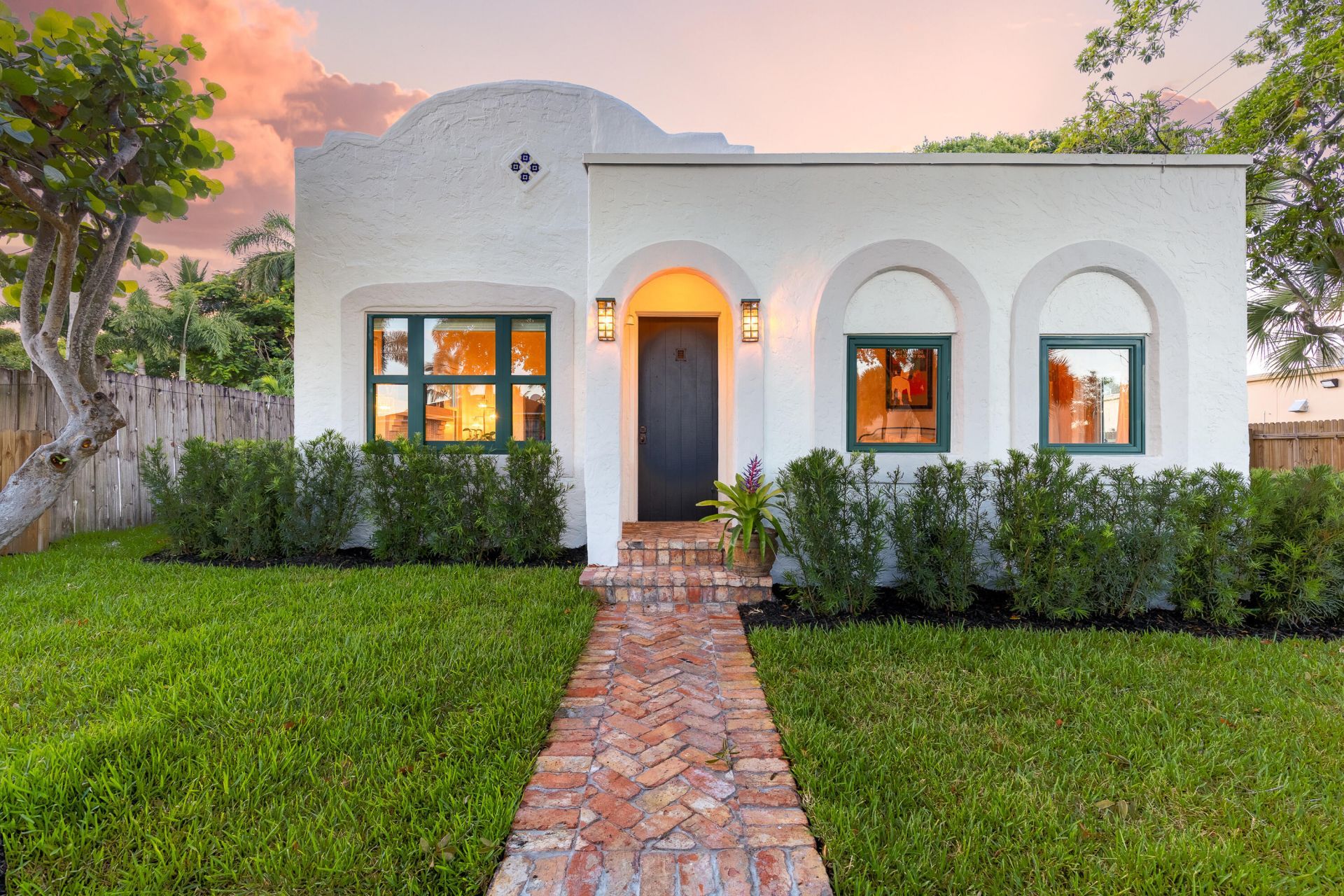 411 Valley Forge Road, West Palm Beach, FL 33405 Photo