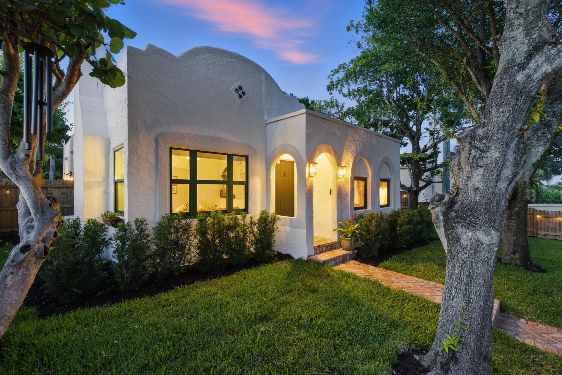 411 Valley Forge Road, West Palm Beach, FL 33405 Photo