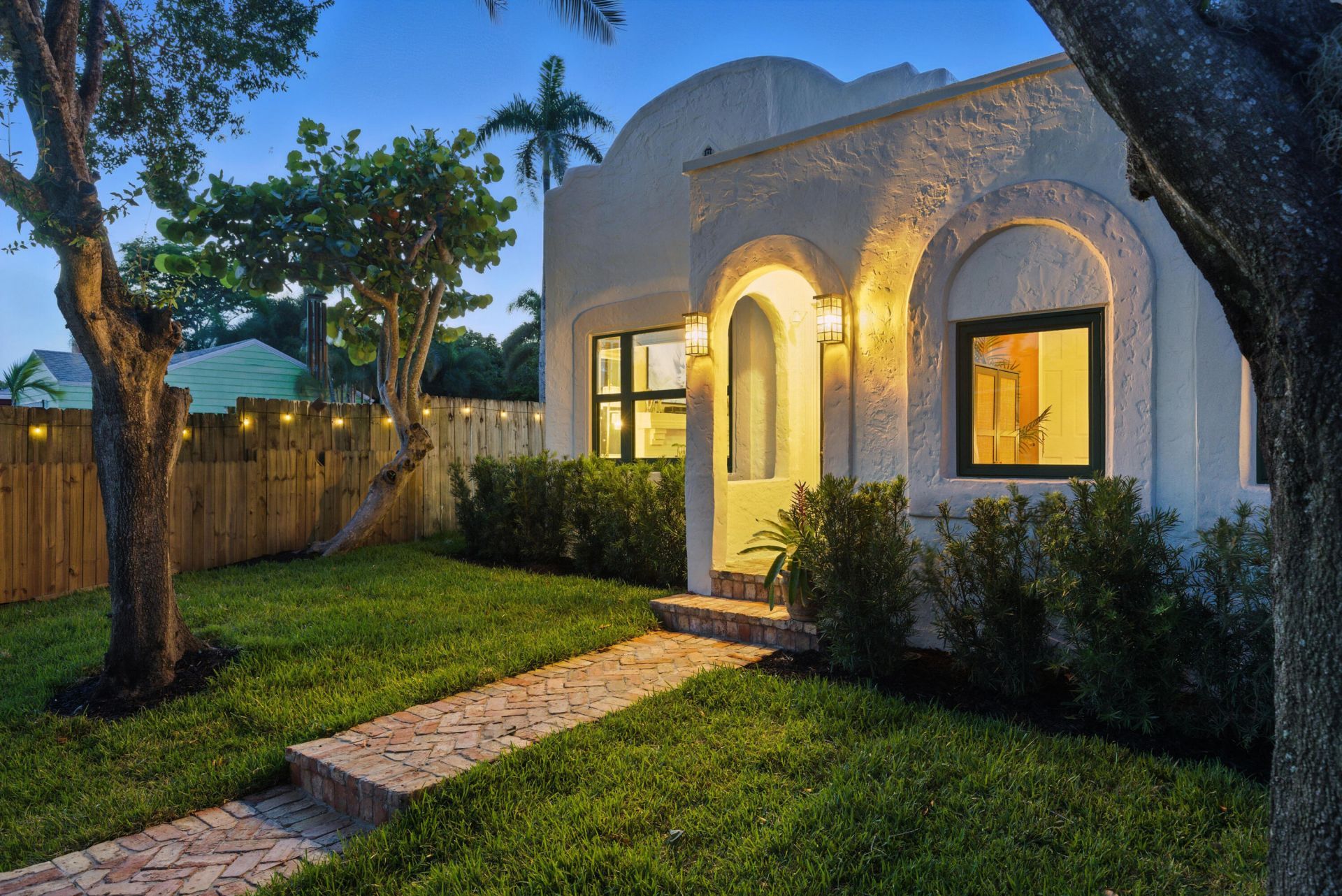 411 Valley Forge Road, West Palm Beach, FL 33405 Photo