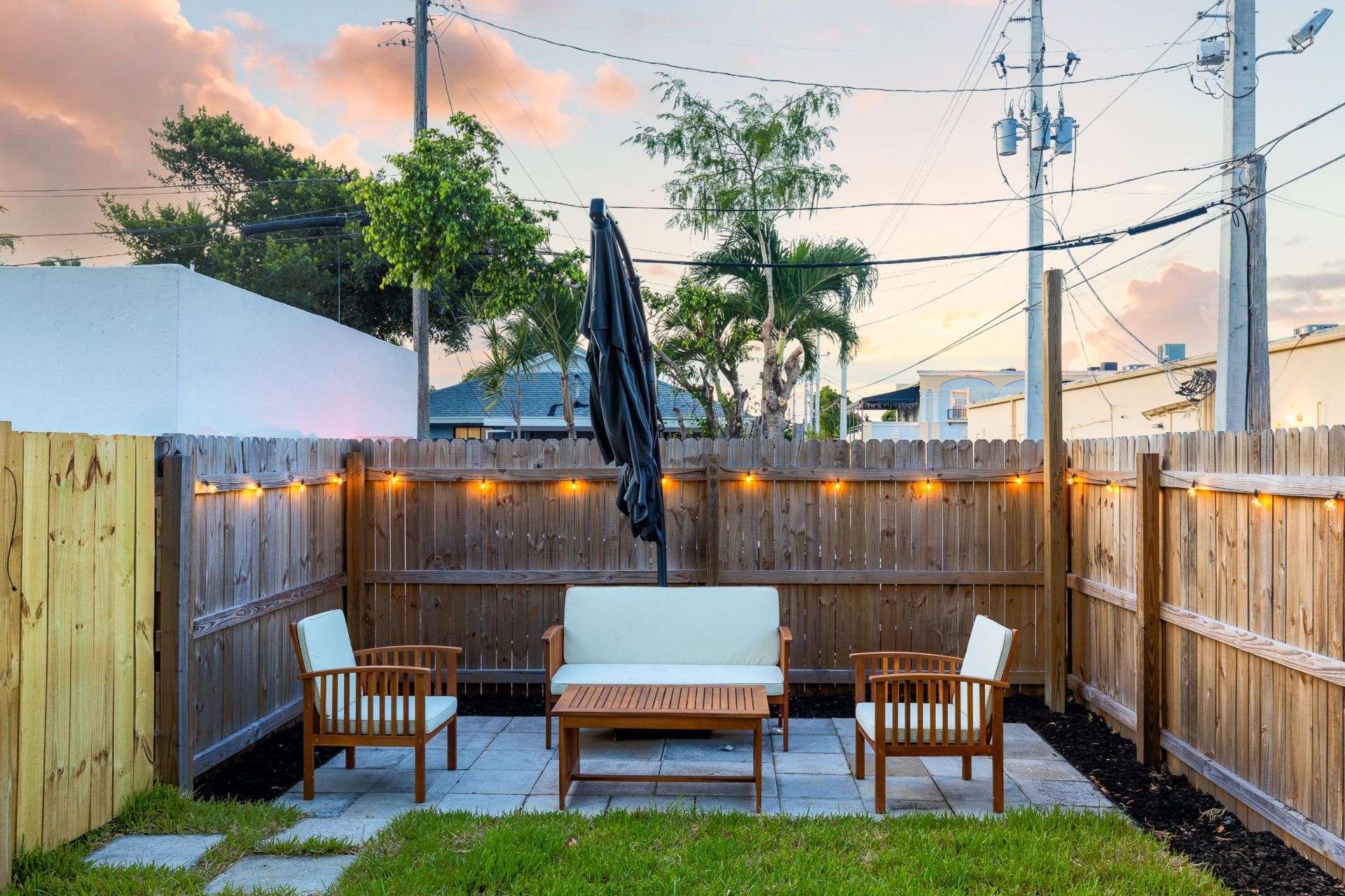 411 Valley Forge Road, West Palm Beach, FL 33405 Photo