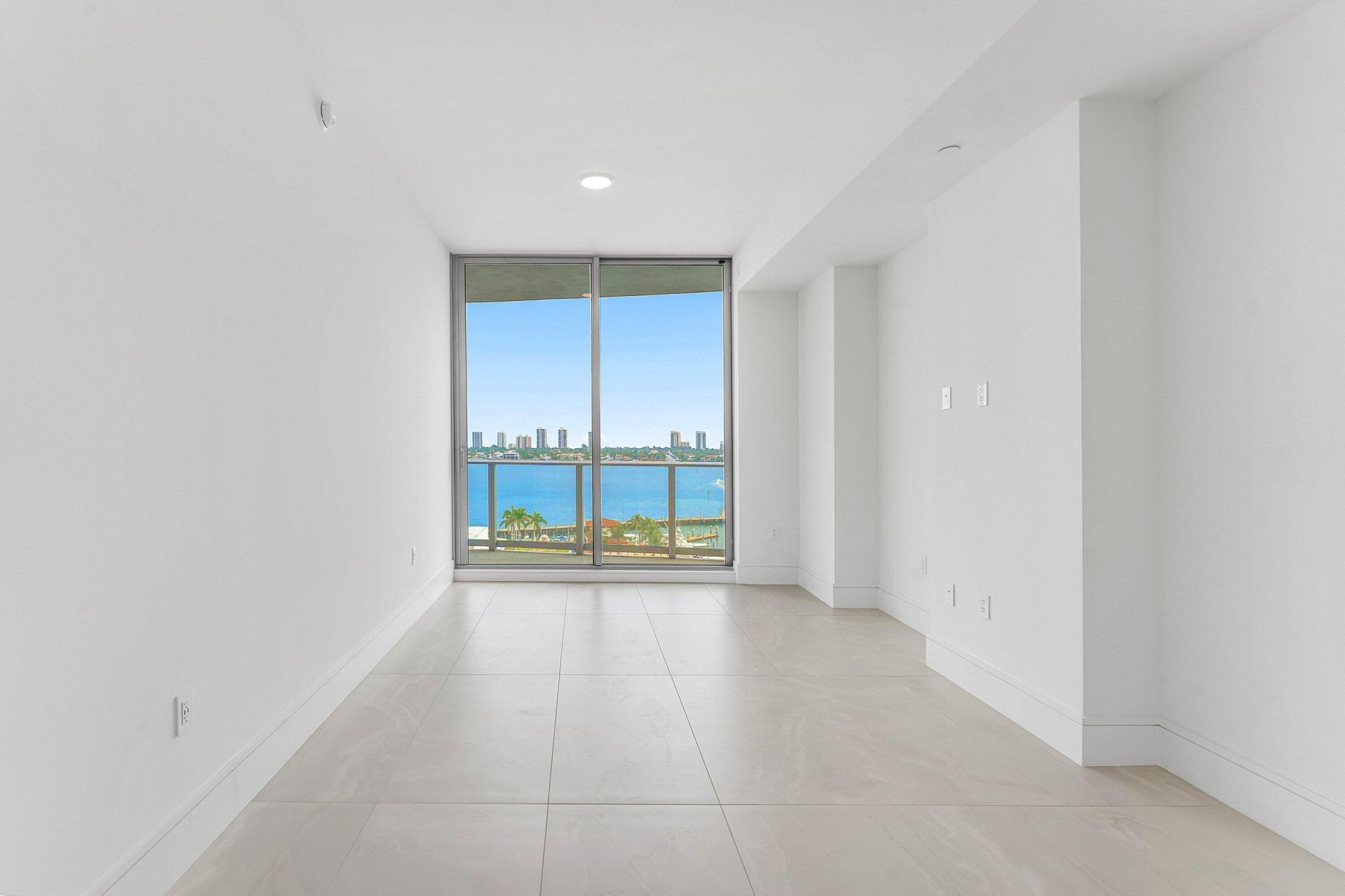 220 Lake Shore Drive, Unit 1006, Lake Park, FL 33403 Photo