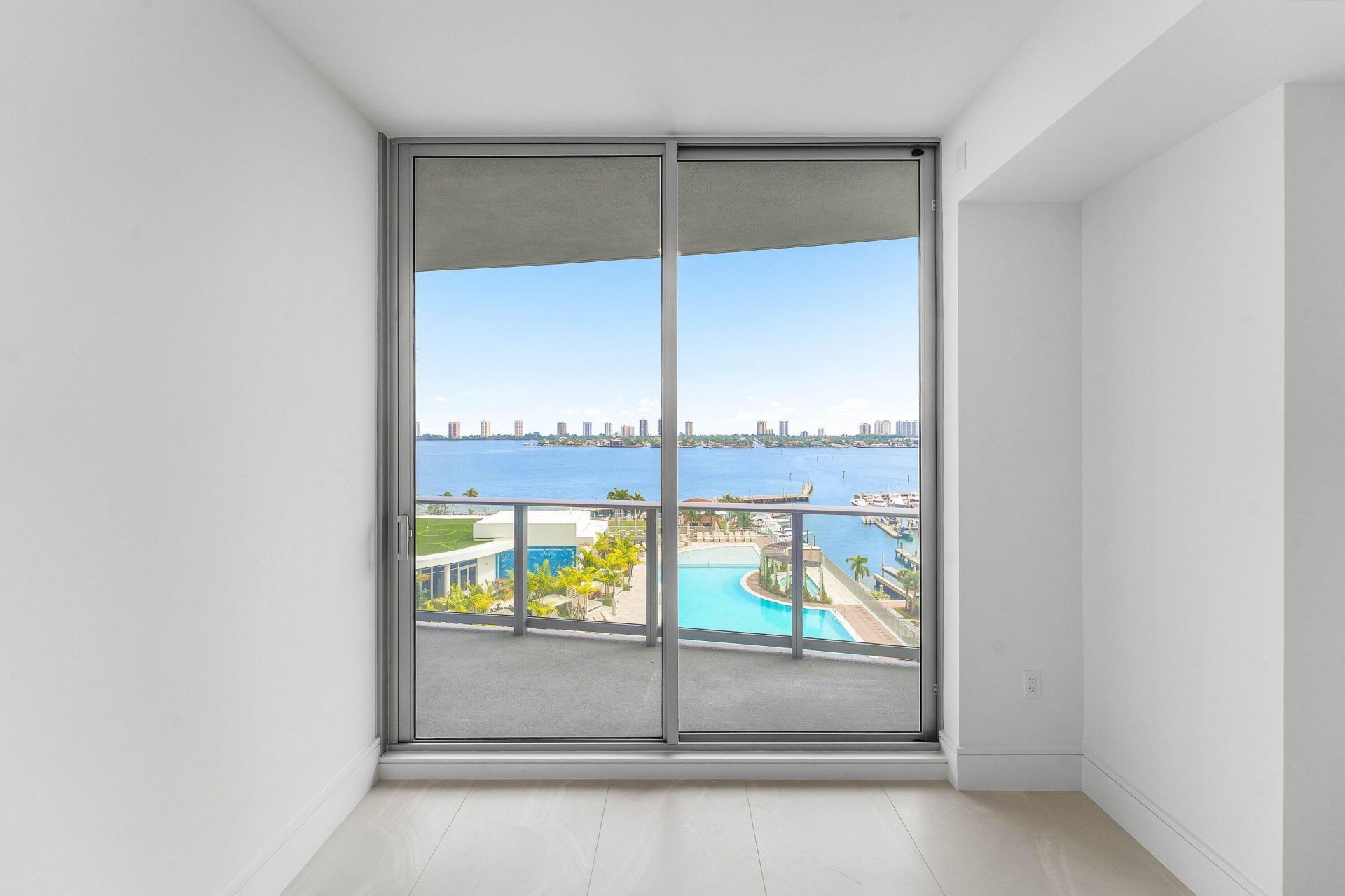 220 Lake Shore Drive, Unit 1006, Lake Park, FL 33403 Photo