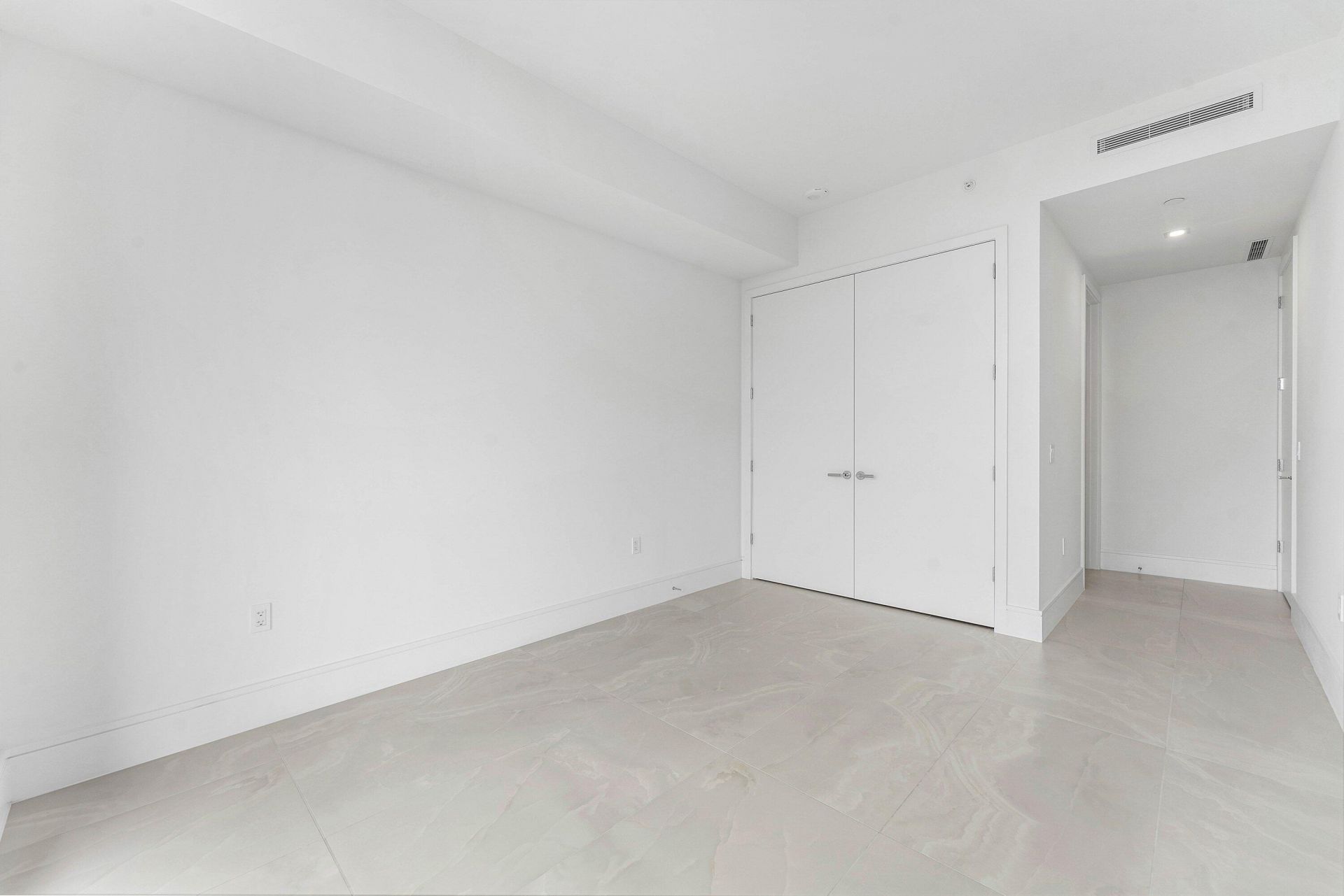 220 Lake Shore Drive, Unit 1006, Lake Park, FL 33403 Photo