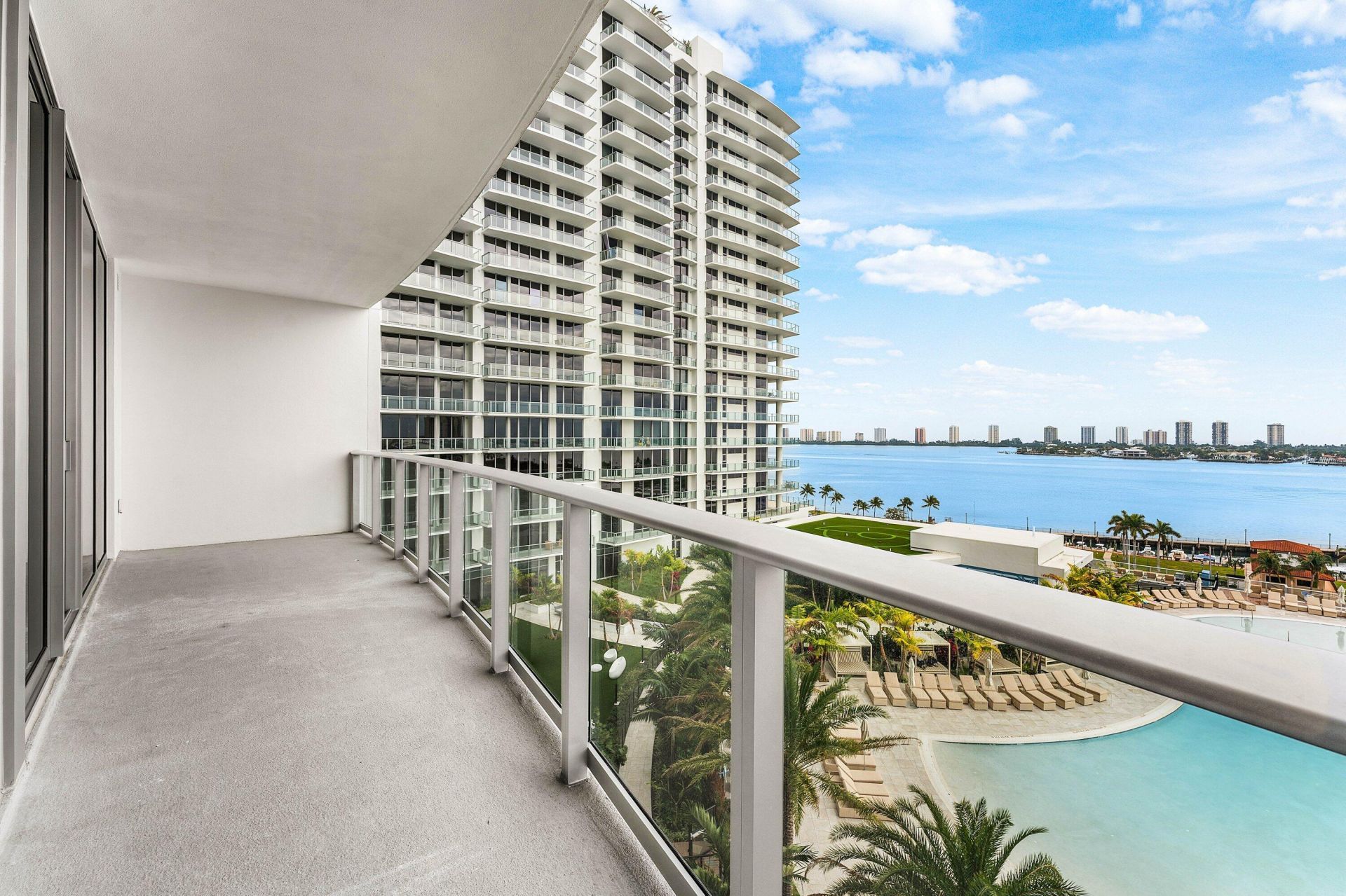 220 Lake Shore Drive, Unit 1006, Lake Park, FL 33403 Photo