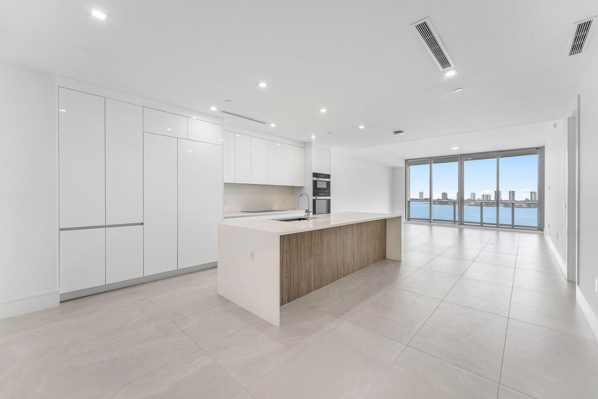 220 Lake Shore Drive, Unit 1006, Lake Park, FL 33403 Photo