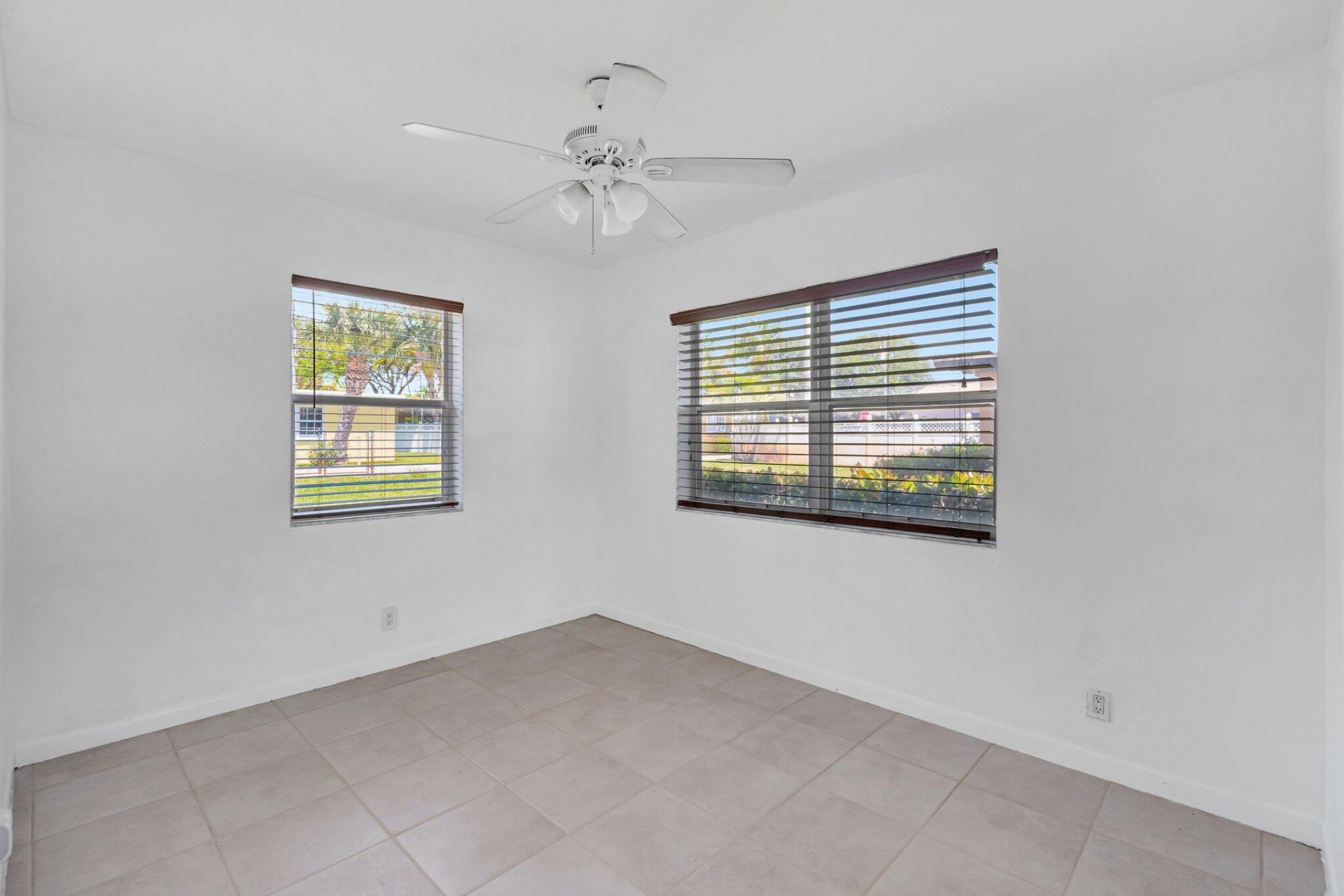 710 SE 4th Avenue, Delray Beach, FL 33483 Photo