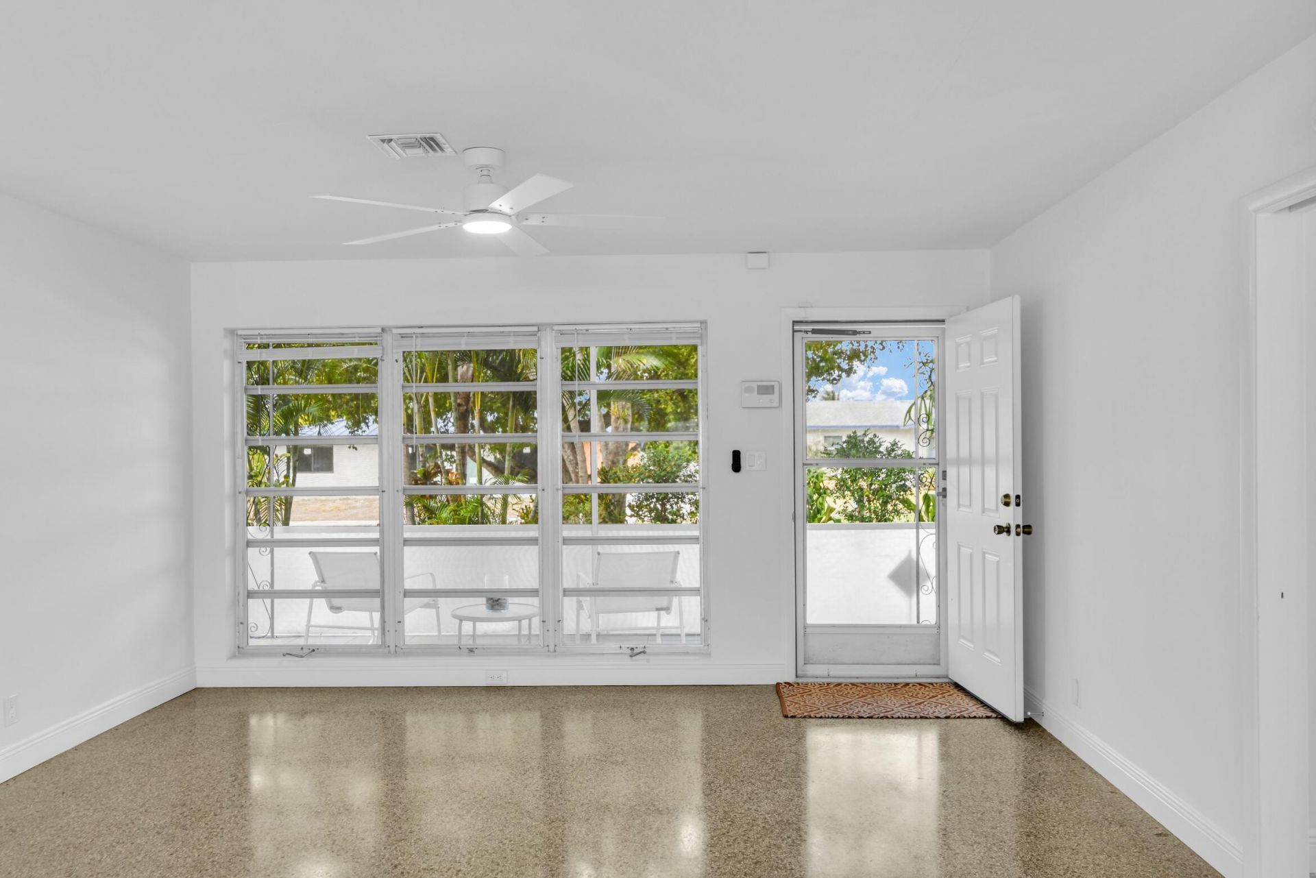 702 Sunset Drive, Lake Worth Beach, FL 33461 Photo
