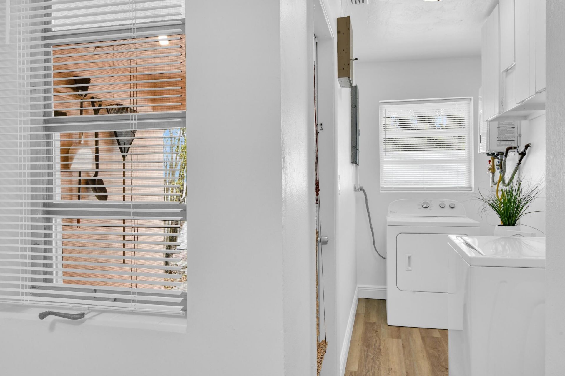 702 Sunset Drive, Lake Worth Beach, FL 33461 Photo