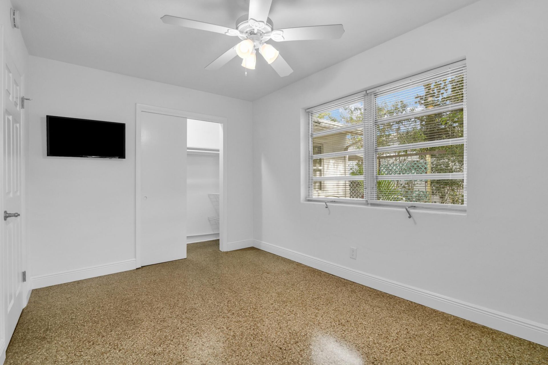 702 Sunset Drive, Lake Worth Beach, FL 33461 Photo