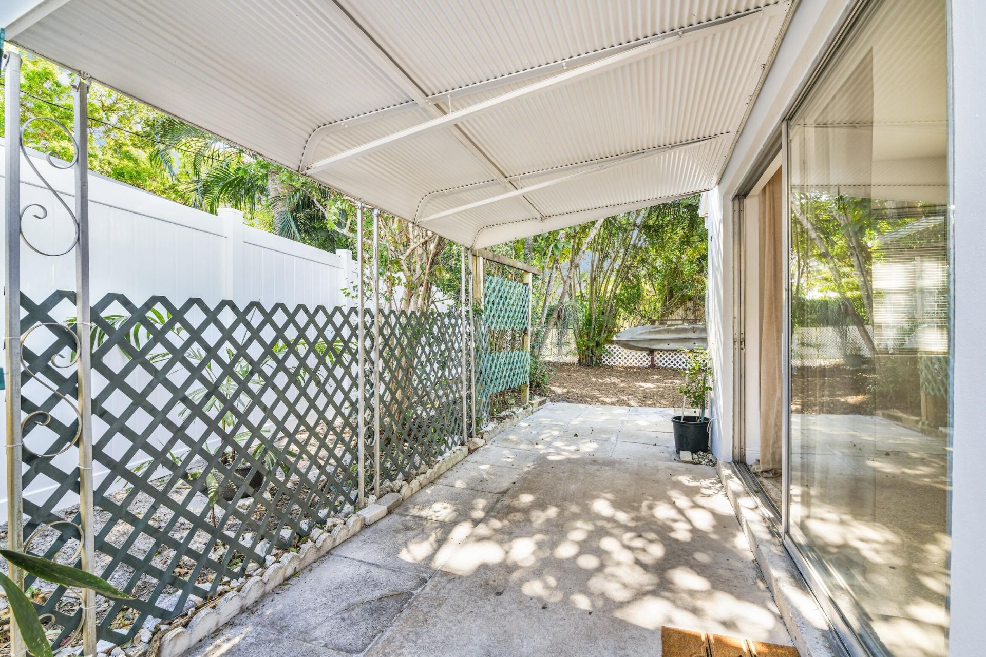 702 Sunset Drive, Lake Worth Beach, FL 33461 Photo