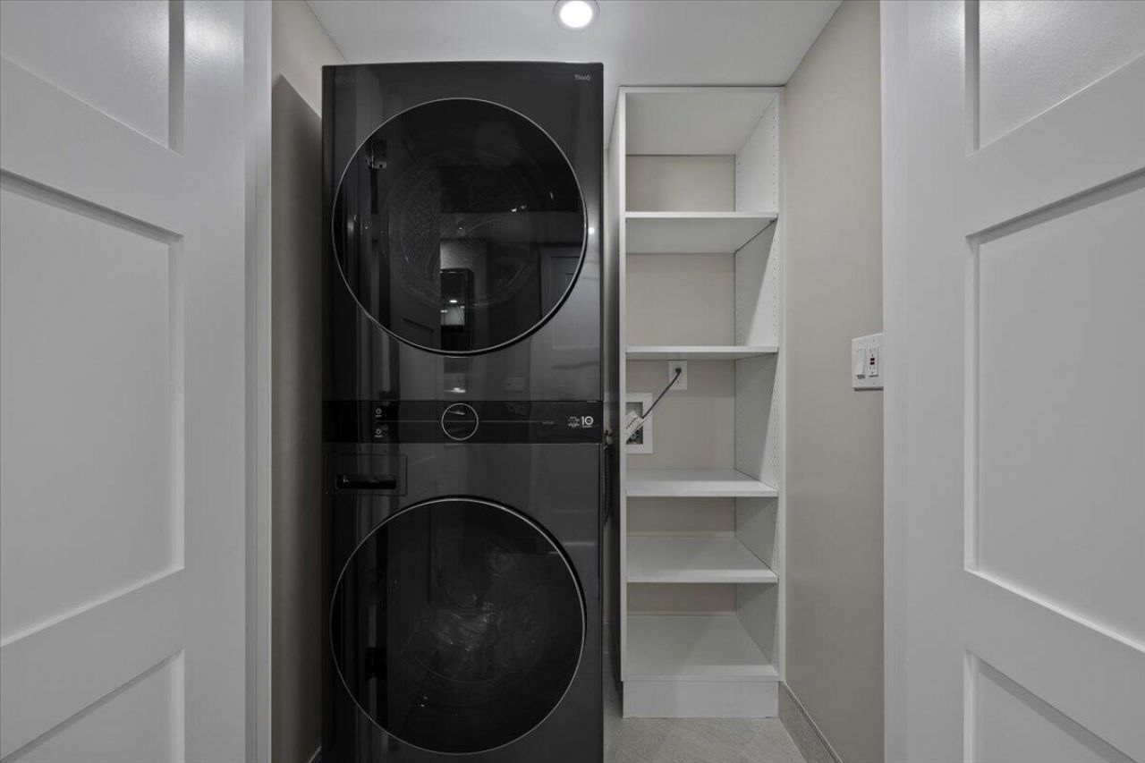 5540 N Ocean Drive, Unit 18b, Singer Island, FL 33404 Photo