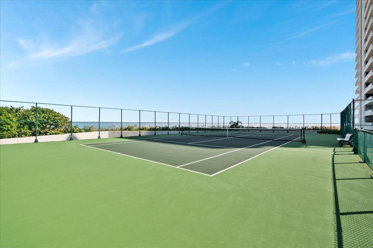 5540 N Ocean Drive, Unit 18b, Singer Island, FL 33404 Photo