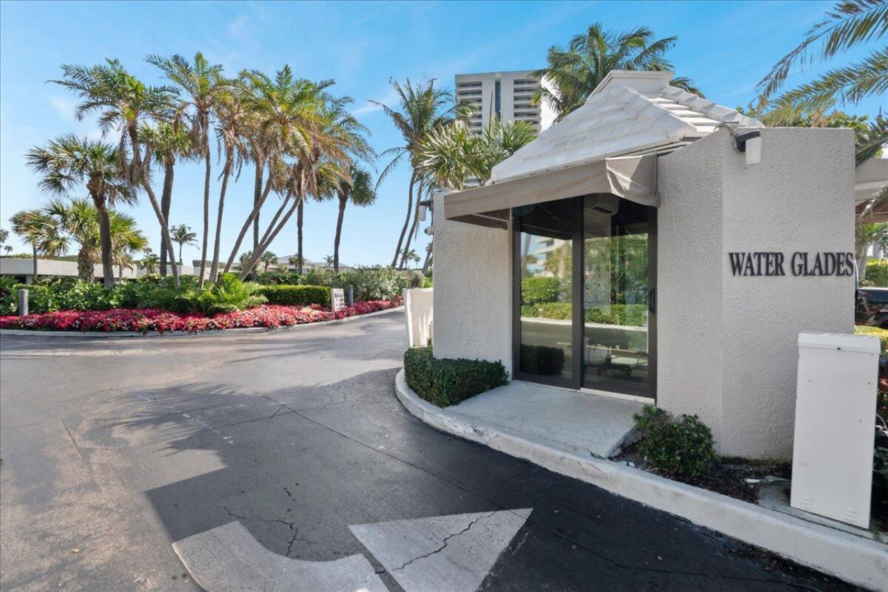5540 N Ocean Drive, Unit 18b, Singer Island, FL 33404 Photo