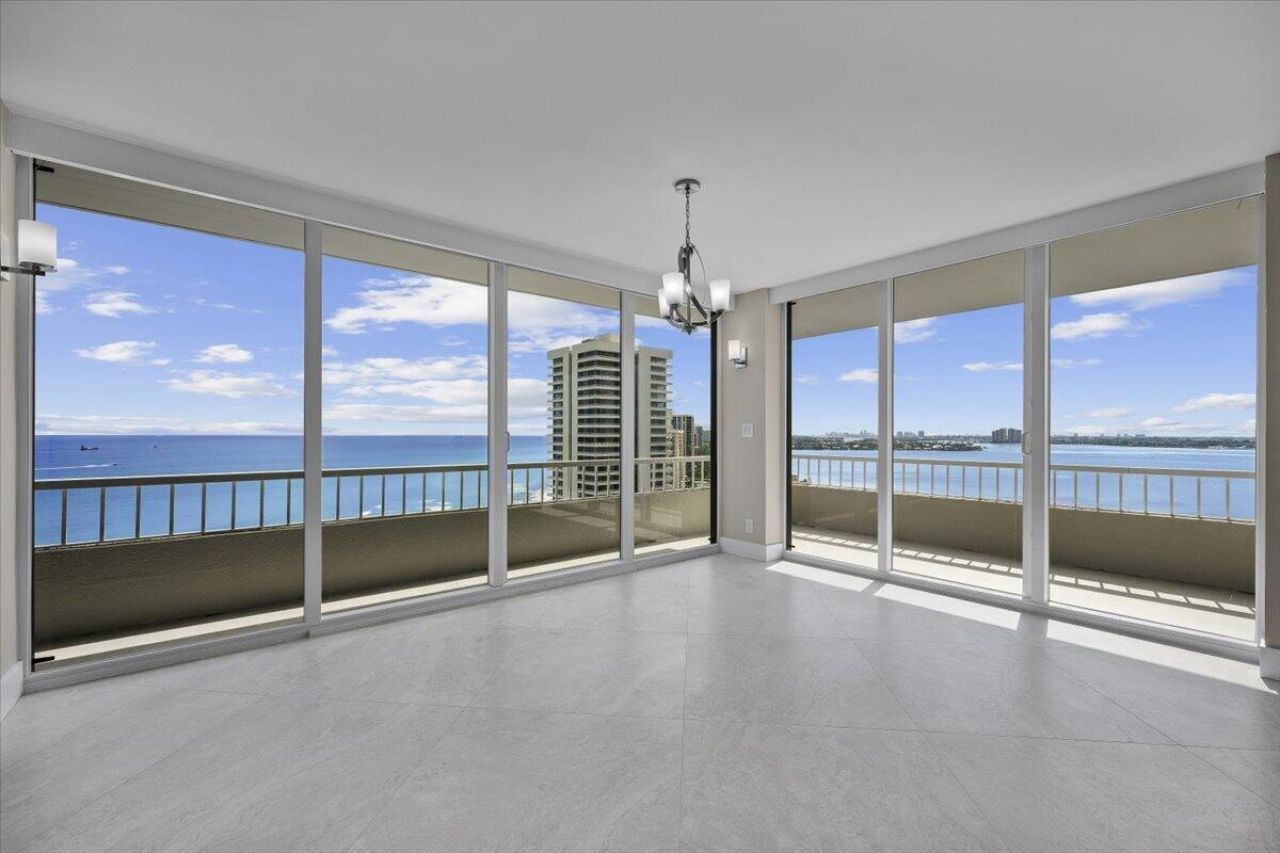 5540 N Ocean Drive, Unit 18b, Singer Island, FL 33404 Photo