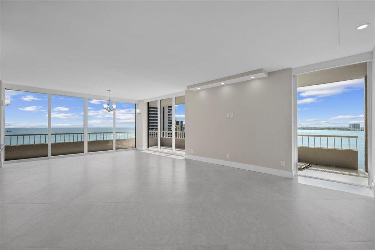 5540 N Ocean Drive, Unit 18b, Singer Island, FL 33404 Photo