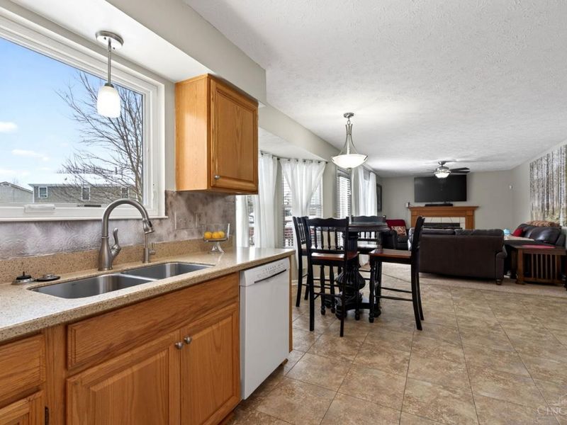 8858 Steeplechase Way, West Chester, OH 45069 Photo 22