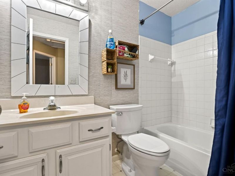 8858 Steeplechase Way, West Chester, OH 45069 Photo 37