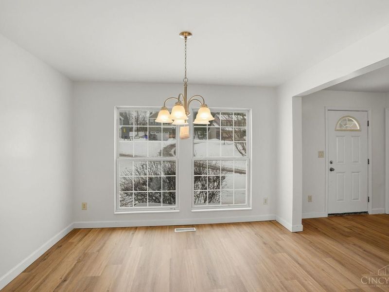 1102 Arbor Springs Drive, Hamilton, OH 45013 Photo 16
