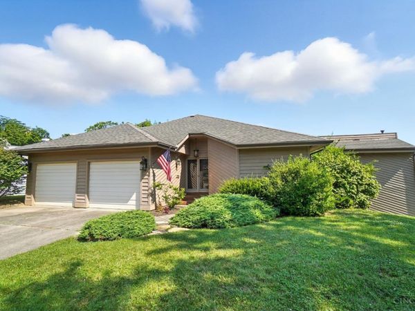 2088 Raeburn Drive, Cincinnati, OH 45223