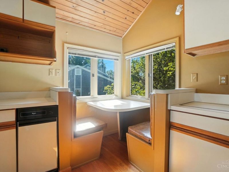 2088 Raeburn Drive, Cincinnati, OH 45223 Photo 12