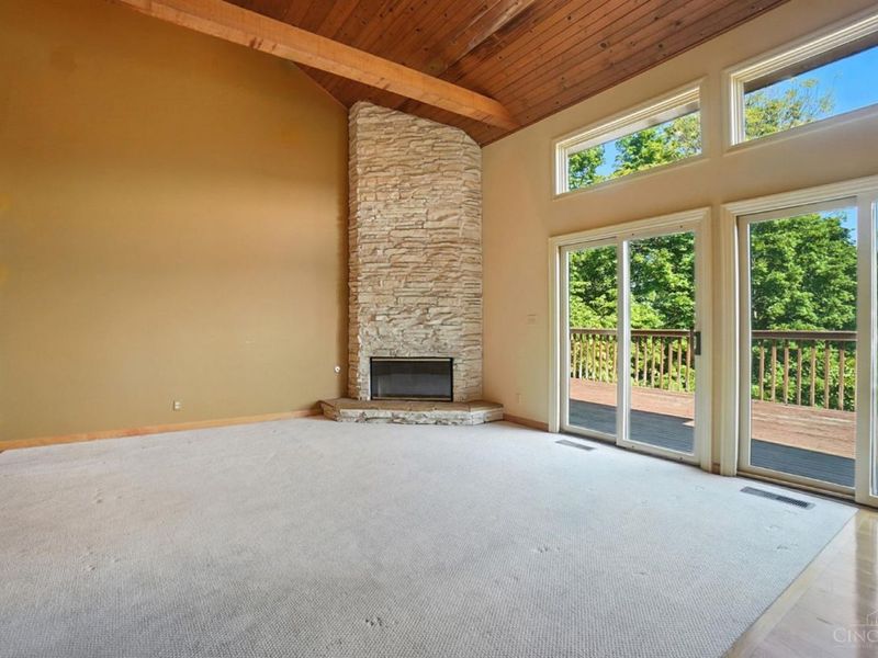 2088 Raeburn Drive, Cincinnati, OH 45223 Photo 7